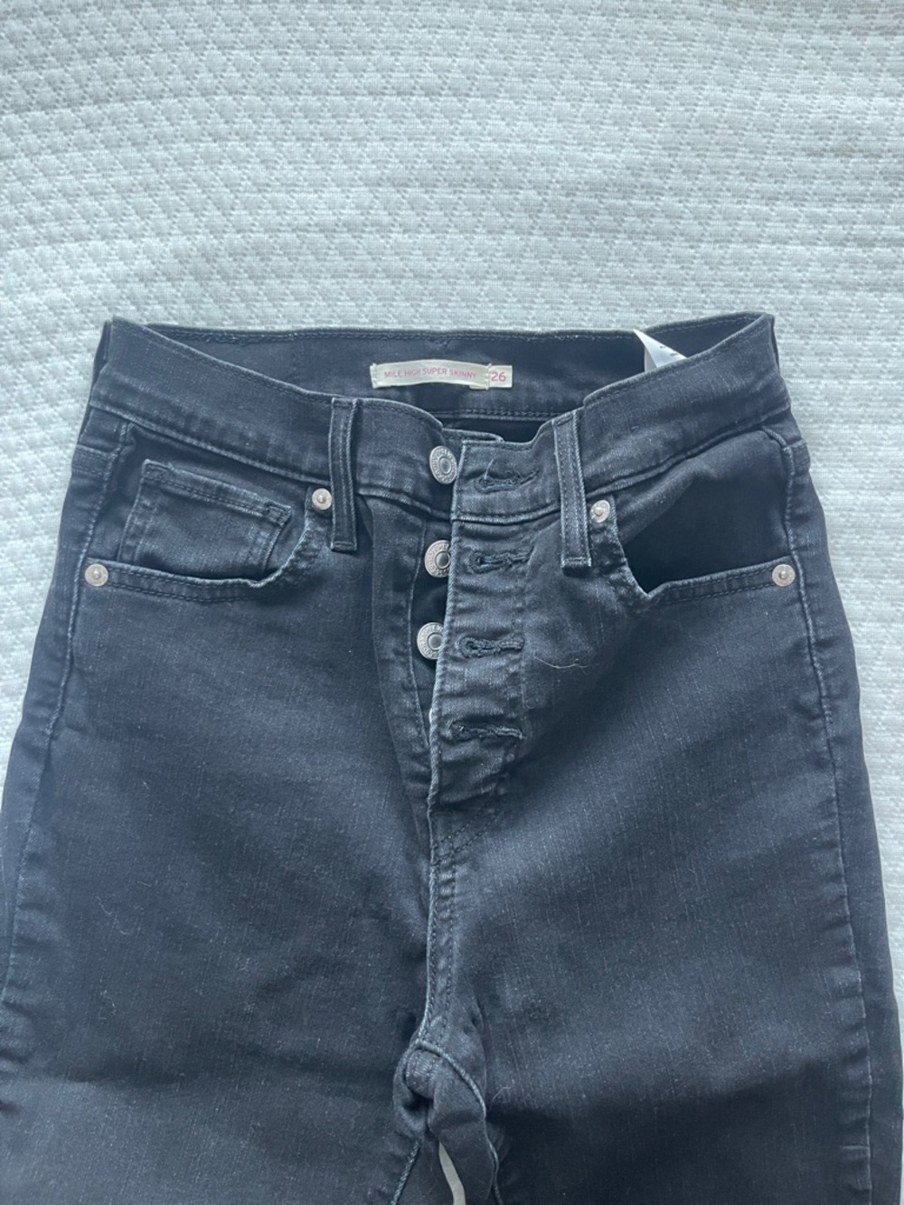 Levi’s High-Rise Black Skinny Jeans